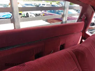 1996 Ford F-250 with VIN 1FTHX26F7TEA68065, listed as a IAAI auction lot 42505087 with 251,564 mi miles and . Bid and sale history available at DreamBid. Image 8.