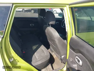2018 Kia Soul + with VIN KNDJP3A59J7890907, listed as a IAAI auction lot 41916989 with 122,957 mi miles. Bid and sale history available at carsss.com. Image 8.