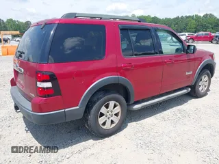 2007 Ford Explorer XLT with VIN 1FMEU73E67UB28736, listed as a IAAI auction lot 42160256 with 136,796 mi miles. Bid and sale history available at carsss.com. Image 4.
