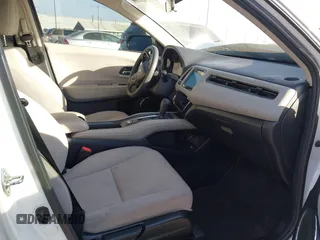 2017 Honda HR-V EX with VIN 3CZRU5H54HM710904, listed as a IAAI auction lot 41120244 with 1 mi miles. Bid and sale history available at carsss.com. Image 5.