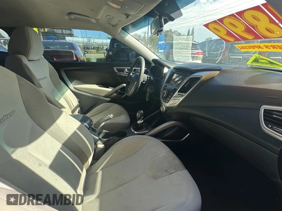 2012 Hyundai Veloster w/Gray Int with VIN KMHTC6AD6CU036826, listed as a Copart auction lot 88141445 with 169,498 mi miles and Clean title. Bid and sale history available at DreamBid. Image 5.