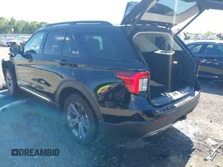 2025 Ford Explorer Active z VIN 1FMUK8DH8SGA47342, wystawiony jako IAAI lot #42074508 z przebiegiem 2776 mil mil oraz . Historia ofert i sprzedaży dostępna na DreamBid. Obrazek 3.