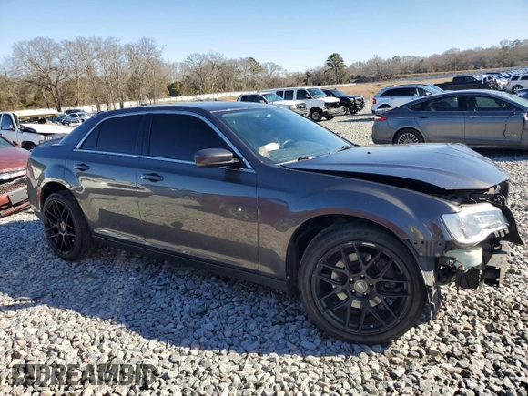 2016 Chrysler 300 Limited with VIN 2C3CCARG3GH208328, listed as a Copart auction lot 42081985 with 118,382 mi miles and Salvage Title. Bid and sale history available at DreamBid. Image 4.