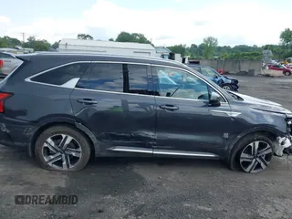 2023 Kia Sorento EX with VIN KNDRHDLG9P5159354, listed as a IAAI auction lot 42559220 with 34,733 mi miles and . Bid and sale history available at DreamBid. Image 13.