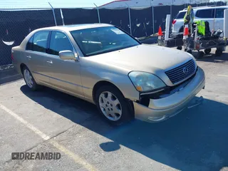 2003 Lexus LS 430 with VIN JTHBN30FX30099123, listed as a IAAI auction lot 41469324 with 170,104 mi miles. Bid and sale history available at carsss.com. Image 1.