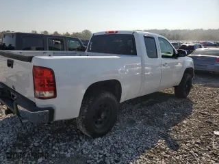 2013 GMC Sierra 1500 SLE with VIN 1GTR2VE70DZ338617, listed as a Copart auction lot 71776704 with 0 mi miles and Salvage Title. Bid and sale history available at carsss.com. Image 3.