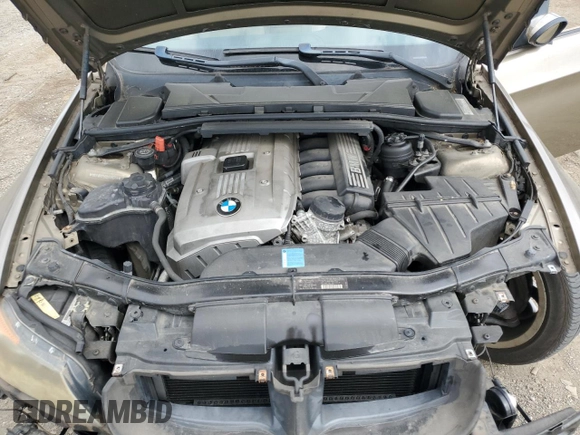 2006 BMW 3 Series 325i with VIN WBAVB17596NK38378, listed as a Copart auction lot 71792814 with 112,745 mi miles and Salvage Title. Bid and sale history available at carsss.com. Image 11.
