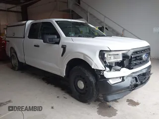 2021 Ford F-150 XL with VIN 1FTEX1EP4MKE07861, listed as a IAAI auction lot 41929557 with 84,762 mi miles and . Bid and sale history available at DreamBid. Image 1.