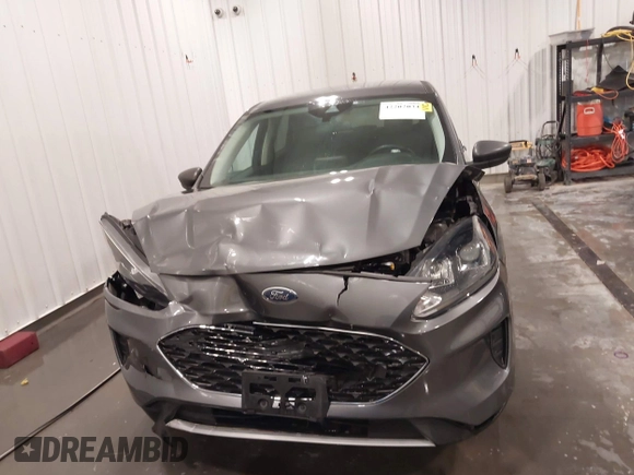 2022 Ford Escape SE z VIN 1FMCU9G69NUA92477, wystawiony jako IAAI lot #42202034 z przebiegiem 29 232 mil mil oraz . Historia ofert i sprzedaży dostępna na DreamBid. Obrazek 12.