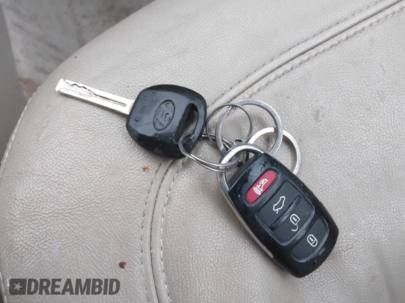 2006 Hyundai Azera SE с VIN KMHFC46F76A134958, выставлен на аукционе IAAI как лот 42314943 с пробегом 206 745 миль миль и . История ставок и продаж доступна на DreamBid. Изображение 11.