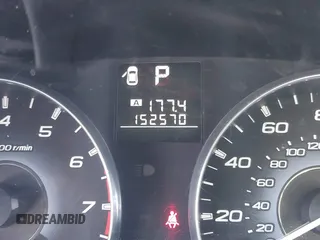 2010 Subaru Outback Premium All-Weather Anniversary z VIN 4S4BRBGC0A3367406, wystawiony jako IAAI lot #41294866 z przebiegiem 152 570 mil mil oraz . Historia ofert i sprzedaży dostępna na DreamBid. Obrazek 7.
