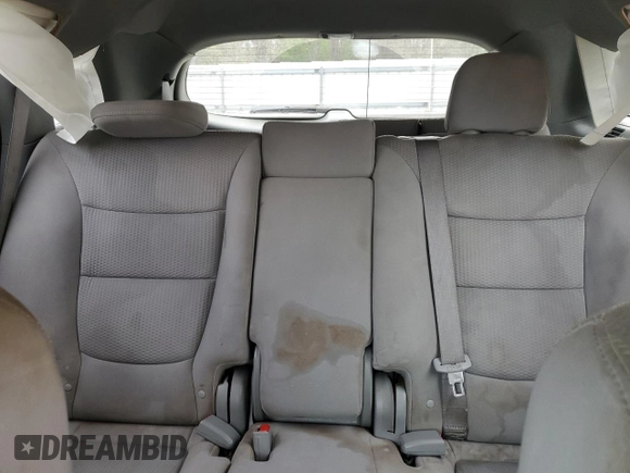 2011 Kia Sorento LX with VIN 5XYKT4A20BG158875, listed as a Copart auction lot 50928455 with 164,784 mi miles and Salvage Title. Bid and sale history available at DreamBid. Image 10.