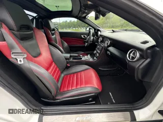 2017 Mercedes-Benz SLC 43 AMG z VIN WDDPK6GA5HF131952, wystawiony jako Copart lot #57534775 z przebiegiem 10 029 mil mil oraz Szkody całkowita. Historia ofert i sprzedaży dostępna na DreamBid. Obrazek 5.