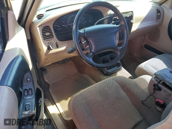 2000 Ford Ranger XL with VIN 1FTYR14V5YTA14815, listed as a Copart auction lot 48729045 with 204,497 mi miles and Clean Title. Bid and sale history available at carsss.com. Image 8.