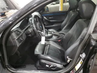 2019 BMW 4 Series 440i xDrive with VIN WBA4J7C52KBM74826, listed as a Copart auction lot 41975995 with 58,930 mi miles and Salvage Title. Bid and sale history available at carsss.com. Image 7.
