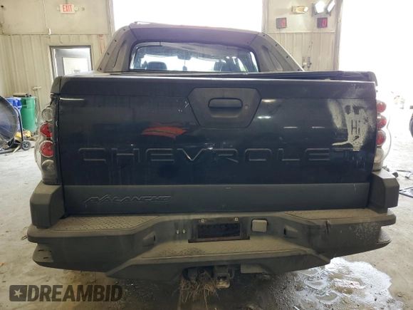 2003 Chevrolet Avalanche with VIN 3GNEK13T63G246828, listed as a Copart auction lot 64102984 with 0 mi miles and Salvage Title. Bid and sale history available at carsss.com. Image 6.