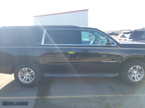 2015 Chevrolet Suburban LT with VIN 1GNSCJKC1FR298826, listed as a IAAI auction lot 41514468 with NaN miles. Bid and sale history available at carsss.com. Image 13.