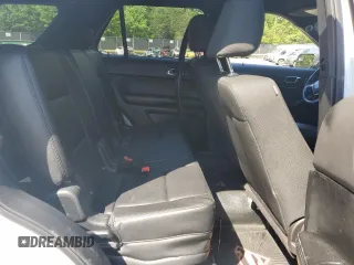 2017 Ford Police Interceptor Utility z VIN 1FM5K8AR1HGB82916, wystawiony jako Copart lot #56969985 z przebiegiem 123 811 mil mil oraz Szkoda całkowita • Salvage title. Historia ofert i sprzedaży dostępna na DreamBid. Obrazek 11.