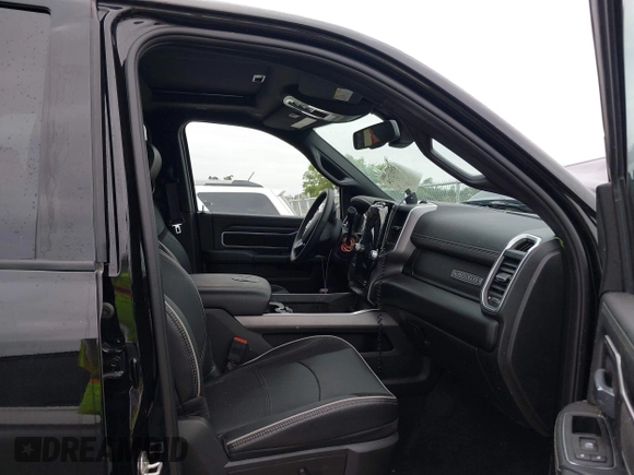 2024 Ram 2500 Laramie with VIN 3C6UR5NL6RG279140, listed as a IAAI auction lot 42042715 with 1,538 mi miles and . Bid and sale history available at DreamBid. Image 5.