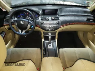 2012 Honda Crosstour EX z VIN 5J6TF3H31CL005071, wystawiony jako Copart lot #45211755 z przebiegiem 280 816 mil mil oraz Szkody całkowita. Historia ofert i sprzedaży dostępna na DreamBid. Obrazek 8.