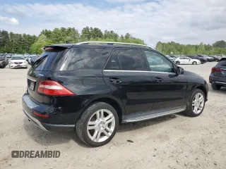 2015 Mercedes-Benz M 350 z VIN 4JGDA5HB8FA532435, wystawiony jako Copart lot #58904365 z przebiegiem 114 202 mil mil oraz Czysty tytuł • Clean title. Historia ofert i sprzedaży dostępna na DreamBid. Obrazek 3.
