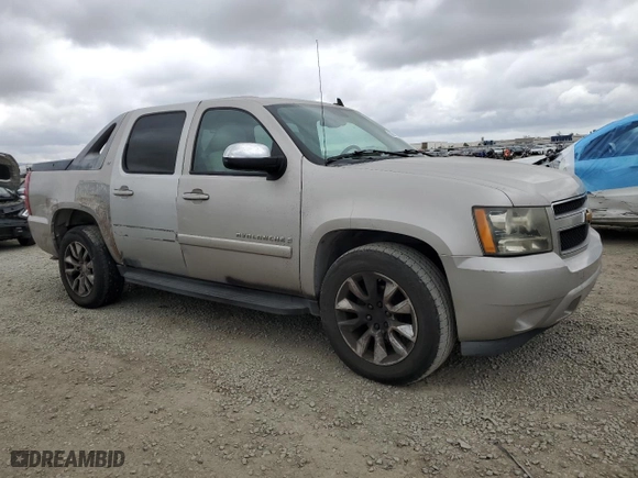 2007 Chevrolet Avalanche LTZ with VIN 3GNEC12J17G110710, listed as a Copart auction lot 53581965 with 123,022 mi miles and Clean Title. Bid and sale history available at carsss.com. Image 4.