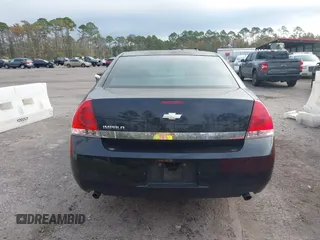 2006 Chevrolet Impala Police Pkg Police Pkg 9C1 with VIN 2G1WS551569412876, listed as a IAAI auction lot 40980946 with 288,370 mi miles. Bid and sale history available at carsss.com. Image 16.