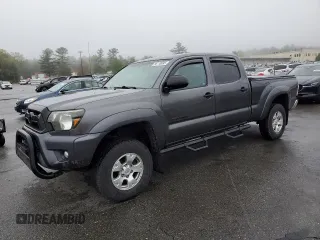 2014 Toyota Tacoma z VIN 3TMMU4FN8EM071483, wystawiony jako Copart lot #55118695 z przebiegiem 148 525 mil mil oraz Szkoda całkowita • Salvage title. Historia ofert i sprzedaży dostępna na DreamBid. Obrazek 1.