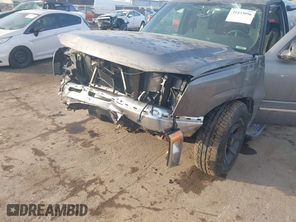 2006 Chevrolet Silverado 1500 LT1 with VIN 1GCEC19T36Z161348, listed as a IAAI auction lot 41433096 with 125,807 mi miles and . Bid and sale history available at DreamBid. Image 6.