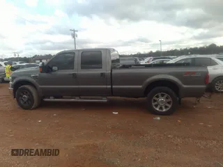 2010 Ford Super Duty F-250 SRW XL with VIN 1FTSW2BR2AEA61210, listed as a IAAI auction lot 41156687 with 207,648 mi miles. Bid and sale history available at carsss.com. Image 15.