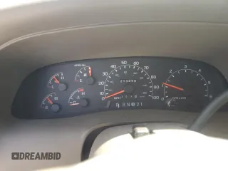 2001 Ford Excursion Special Serv z VIN 1FMNU40L91EB17507, wystawiony jako Copart lot #77062104 z przebiegiem 213 599 mil mil oraz Szkoda całkowita • Salvage title. Historia ofert i sprzedaży dostępna na DreamBid. Obrazek 9.