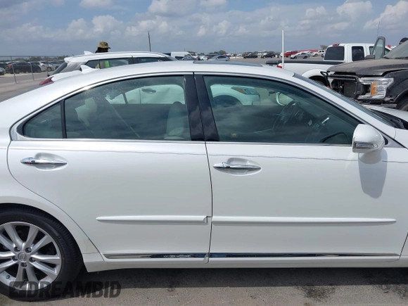 2010 Lexus ES 330 with VIN JTHBK1EGXA2396201, listed as a IAAI auction lot 41894913 with 97,124 mi miles and . Bid and sale history available at DreamBid. Image 13.