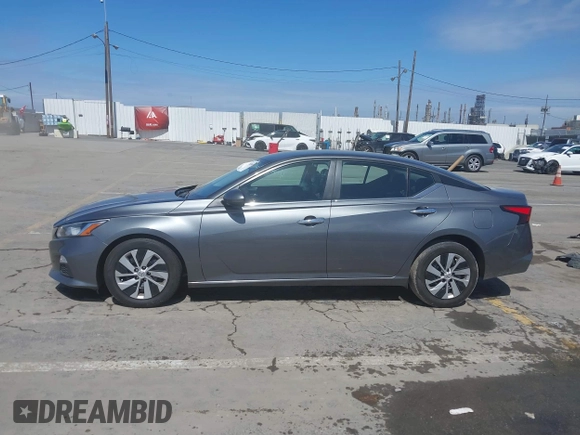 2020 Nissan Altima S with VIN 1N4BL4BVXLC237264, listed as a IAAI auction lot 41813608 with 97,618 mi miles and . Bid and sale history available at DreamBid. Image 14.