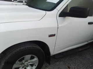 2019 Ram 1500 Tradesman с VIN 3C6JR7DT1KG585748, выставлен на аукционе IAAI как лот 42388256 с пробегом 161 573 миль миль и . История ставок и продаж доступна на DreamBid. Изображение 22.