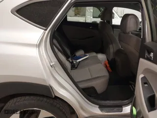 2016 Hyundai Tucson Eco with VIN KM8J3CA25GU138743, listed as a IAAI auction lot 41802063 with 70,989 mi miles. Bid and sale history available at carsss.com. Image 8.
