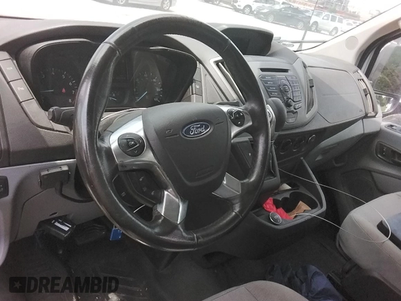 2017 Ford Transit z VIN 1FTYR2XM5HKB18929, wystawiony jako IAAI lot #42677710 z przebiegiem 133 539 mil mil oraz . Historia ofert i sprzedaży dostępna na DreamBid. Obrazek 16.