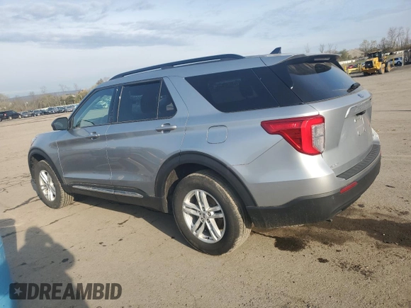 2023 Ford Explorer XLT with VIN 1FMSK8DH0PGB85195, listed as a Copart auction lot 52736605 with 21,867 mi miles and Salvage Title. Bid and sale history available at carsss.com. Image 2.