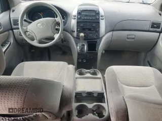 2008 Toyota Sienna CE with VIN 5TDZK23C98S108161, listed as a Copart auction lot 45525695 with 209,785 mi miles and Salvage Title. Bid and sale history available at carsss.com. Image 8.