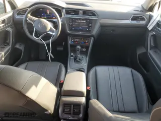 2022 Volkswagen Tiguan SE with VIN 3VV3B7AX5NM021041, listed as a Copart auction lot 43694705 with 19,724 mi miles and Salvage Title. Bid and sale history available at carsss.com. Image 8.