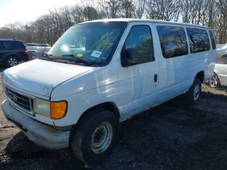 2007 Ford Econoline Passenger XL with VIN 1FBSS31L87DB05888, listed as a IAAI auction lot 41851174 with Not provided miles and . Bid and sale history available at DreamBid. Image 2.