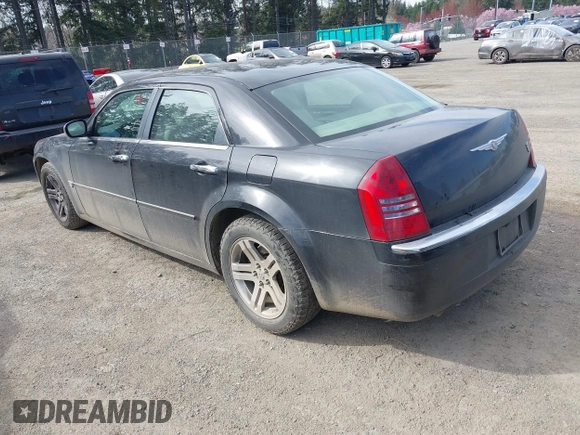2006 Chrysler 300 C with VIN 2C3LA63H06H537426, listed as a IAAI auction lot 41896073 with 282,028 mi miles and . Bid and sale history available at carsss.com. Image 3.