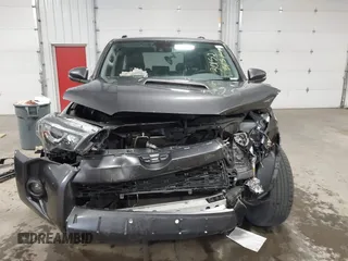 2021 Toyota 4Runner TRD Off Road Premium с VIN JTERU5JR6M5892569, выставлен на аукционе IAAI как лот 41921211 с пробегом 50 853 миль миль и . История ставок и продаж доступна на DreamBid. Изображение 13.