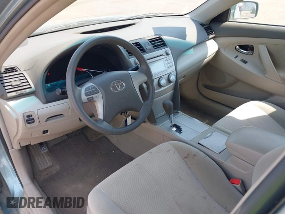 2011 Toyota Camry LE z VIN 4T4BF3EK3BR128796, wystawiony jako IAAI lot #42232144 z przebiegiem 127 823 mil mil oraz . Historia ofert i sprzedaży dostępna na DreamBid. Obrazek 12.