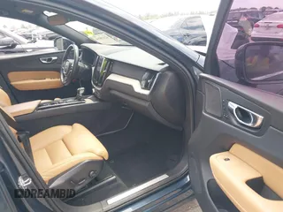 2020 Volvo XC60 Inscription with VIN YV4102DL1L1477942, listed as a IAAI auction lot 42118166 with 48,210 mi miles and . Bid and sale history available at DreamBid. Image 5.