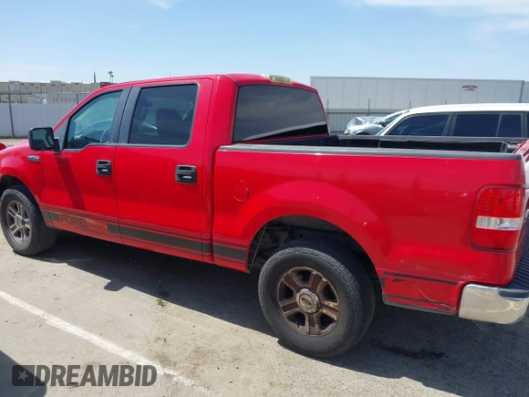 2007 Ford F-150 XLT z VIN 1FTRW12W77KC51996, wystawiony jako IAAI lot #42290348 z przebiegiem 79 969 mil mil oraz . Historia ofert i sprzedaży dostępna na DreamBid. Obrazek 14.