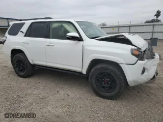 2022 Toyota 4Runner TRD Off Road Premium with VIN JTERU5JR5N6077033, listed as a Copart auction lot 45323235 with 33,746 mi miles and Salvage Title. Bid and sale history available at carsss.com. Image 4.
