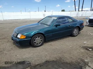 1994 Mercedes-Benz SL 5.0L with VIN WDBFA67E9RF103261, listed as a Copart auction lot 51544195 with 105,288 mi miles and Clean title. Bid and sale history available at DreamBid. Image 1.