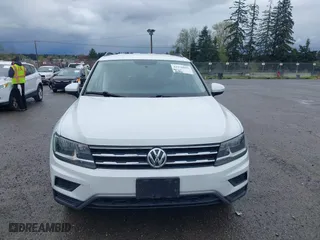 2018 Volkswagen Tiguan S with VIN 3VV0B7AXXJM051617, listed as a IAAI auction lot 41976860 with 66,186 mi miles. Bid and sale history available at carsss.com. Image 12.