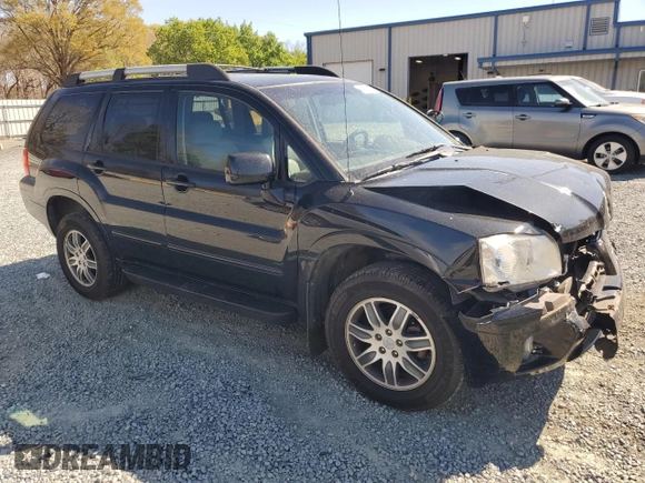 2005 Mitsubishi Endeavor Limited z VIN 4A4MN41SX5E025825, wystawiony jako Copart lot #50685055 z przebiegiem 239 329 mil mil oraz Szkoda całkowita • Salvage title. Historia ofert i sprzedaży dostępna na DreamBid. Obrazek 4.