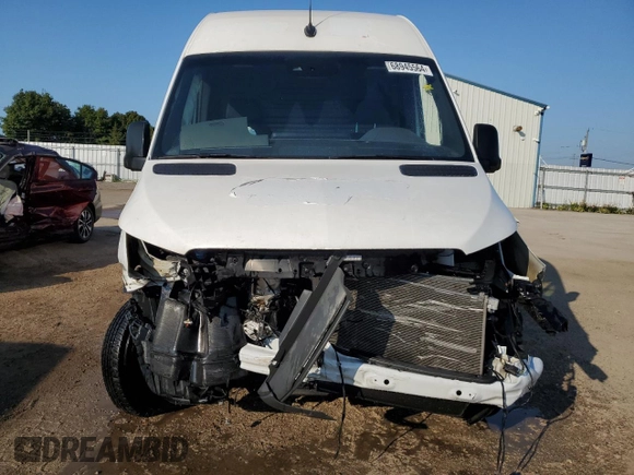 2024 Mercedes-Benz Sprinter Cargo with VIN W1Y4KBHY5RP650864, listed as a Copart auction lot 68945564 with Not Provided miles and Salvage Title. Bid and sale history available at carsss.com. Image 5.